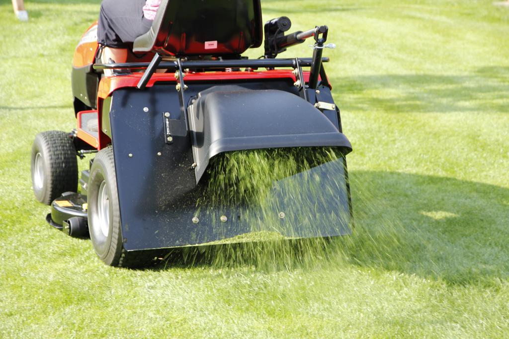 Zahradní traktor W2945