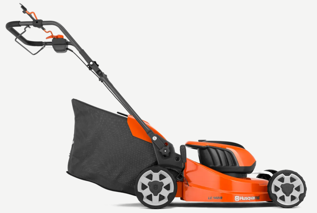 HUSQVARNA LC 142iS s akumulátorem a nabíječkou